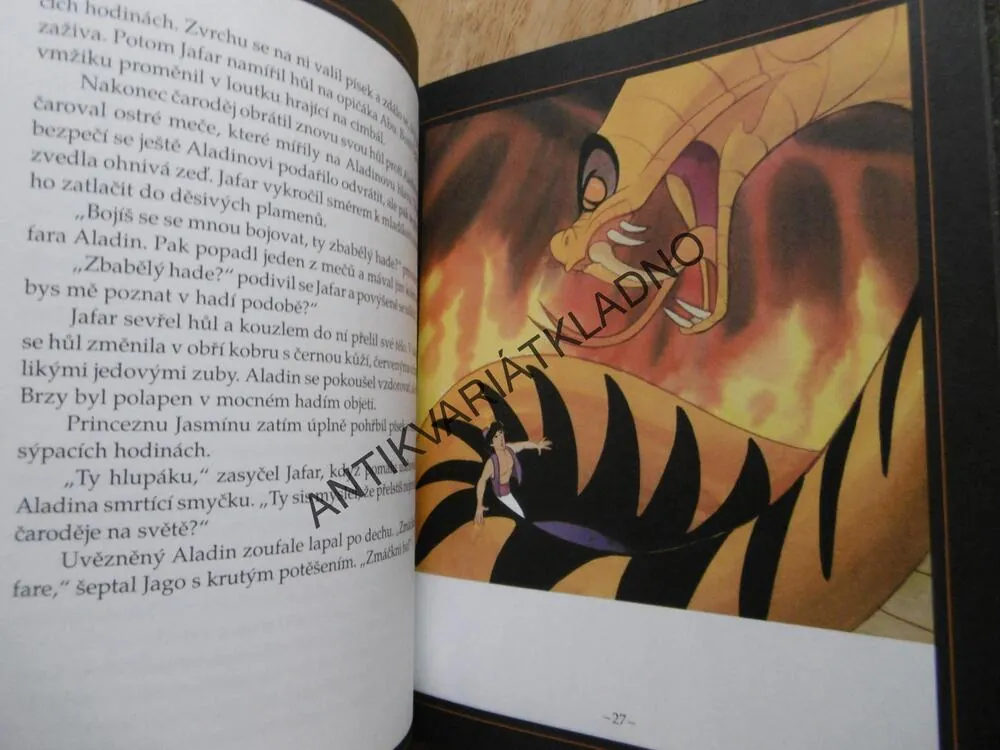 KNIHA ZLODUCHŮ, PŘÍBĚHY Z FILMŮ DISNEY, **an