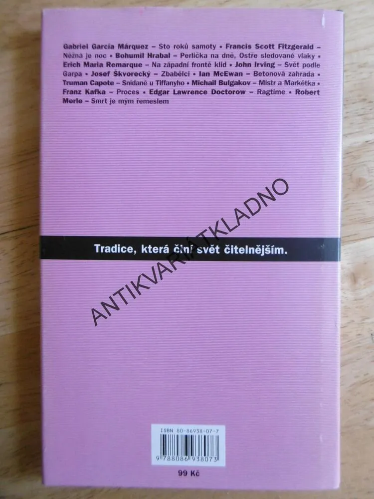 SNÍDANĚ U TIFFANYHO, TRUMAN CAPOTE, **an