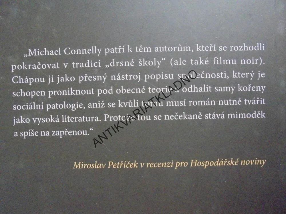 BOHOVÉ VINY, MICHAEL CONNELLY,**an