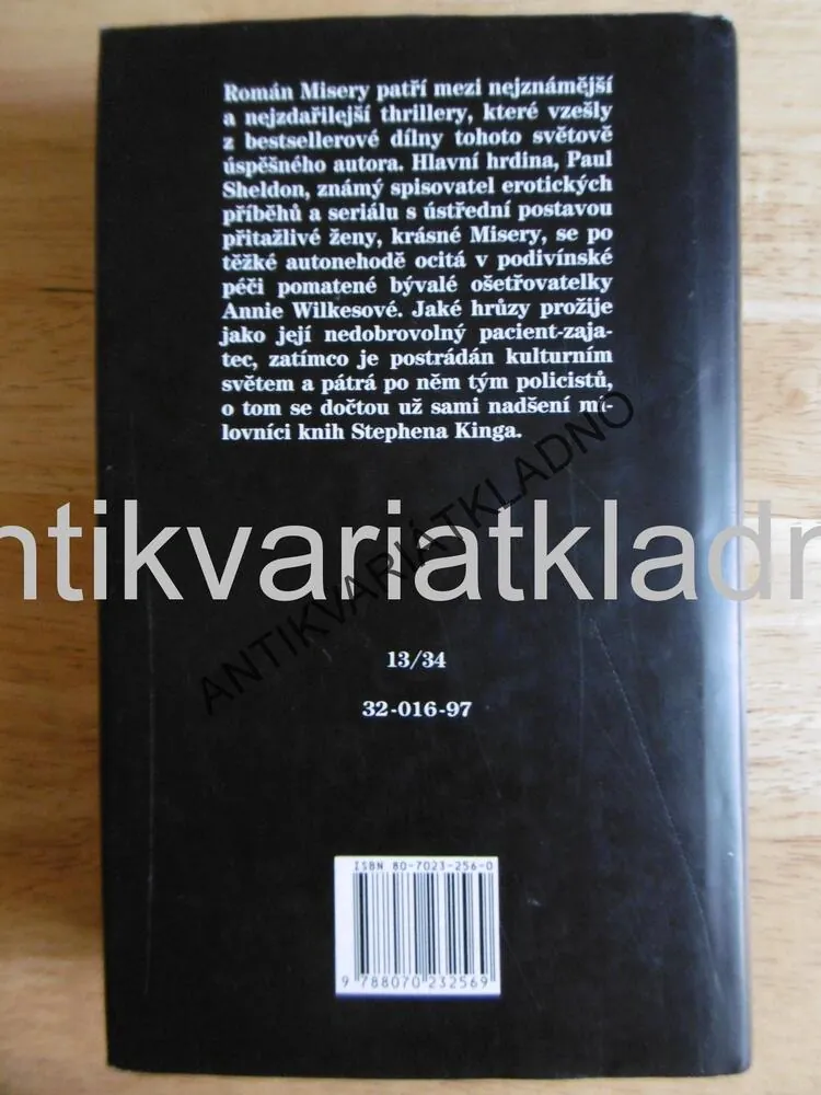MISERY, STEPHEN KING