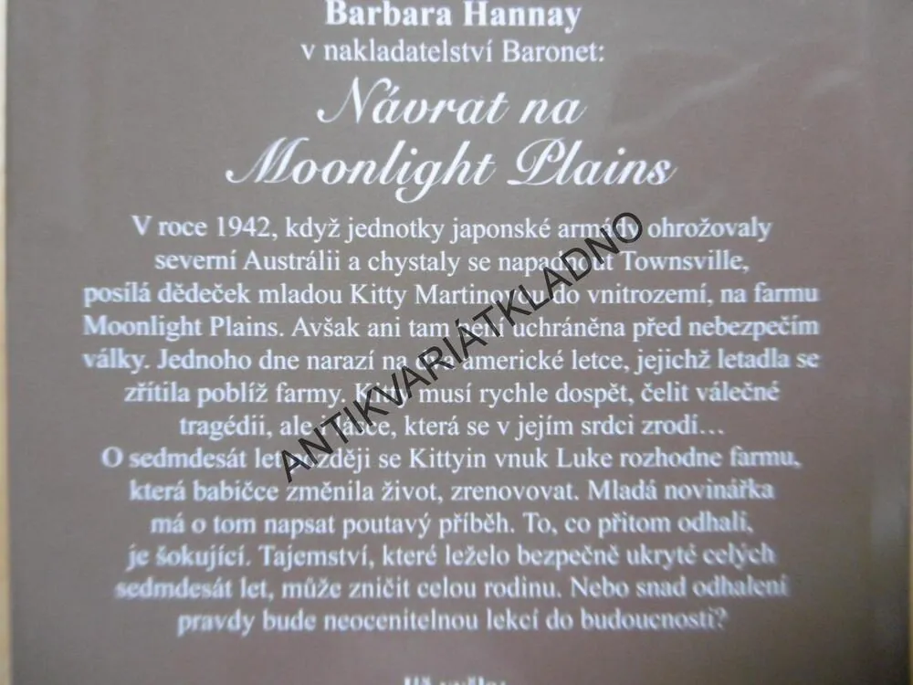 NÁVRAT NA MOONLIGHT PLAINS, BARBARA HANNAY, **an