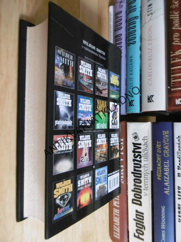 LEOPARD LOVÍ V TEMNOTÁCH, WILBUR SMITH, **an