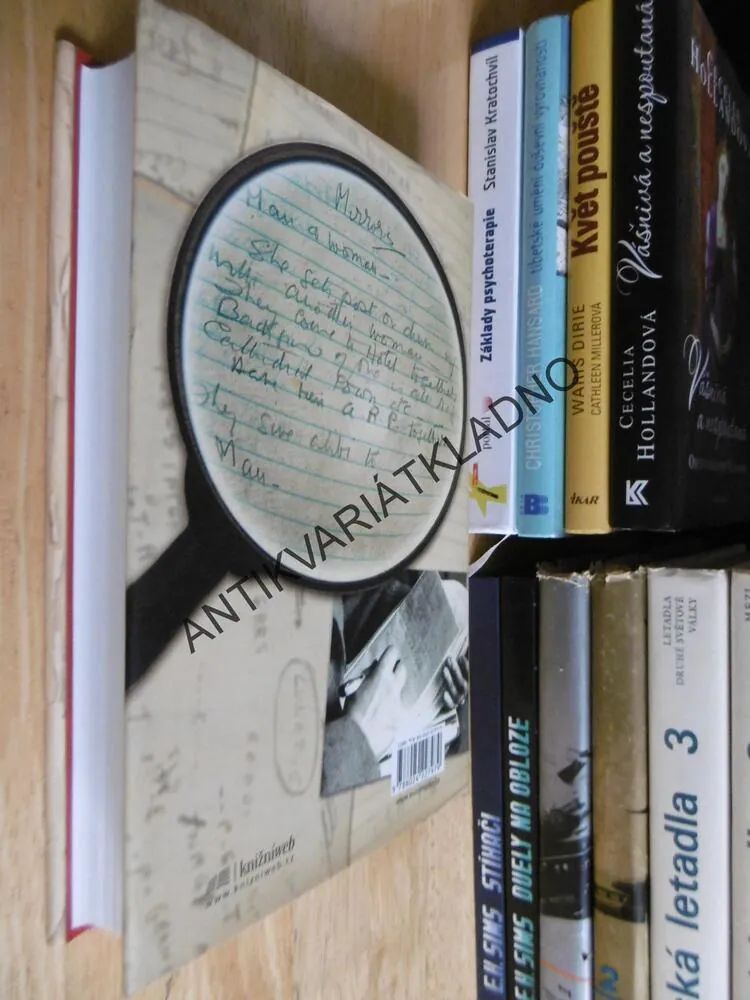 UTAJENÉ ZÁPISNÍKY AGATHY CHRISTIE, JOHN CURRAN, POIROT, **an