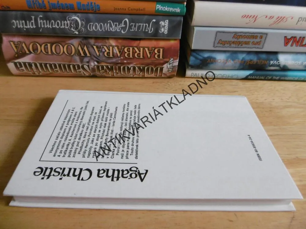 VRAŽDY PODLE ABECEDY, AGATHA CHRISTIE, **an