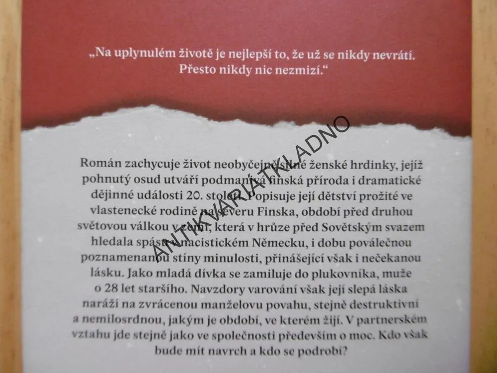 PANÍ PLUKOVNÍKOVÁ, ROSA LIKSOM, **an