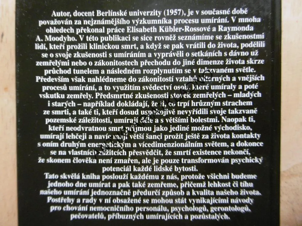 TAJEMSTVÍ UMÍRÁNÍ, BERNARD JAKOBY, **an