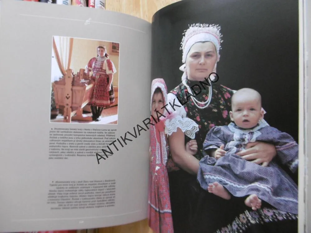 ČESKÉ A SLOVENSKÉ LIDOVÉ KROJE, STAŇKOVÁ, BARAN,