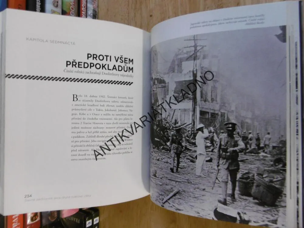 SLAVNÉ ZÁCHRANNÉ AKCE DRUHÉ SVĚTOVÉ VÁLKY, THOMAS J.CRAUGHWELL, **an