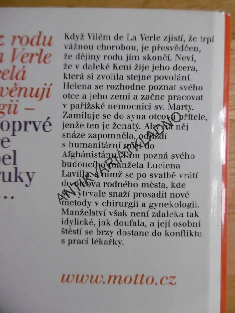 DOKTORKA HELENA, SÁGA RODU CHIRURGŮ, GILBERT SCHLOGEL, **an