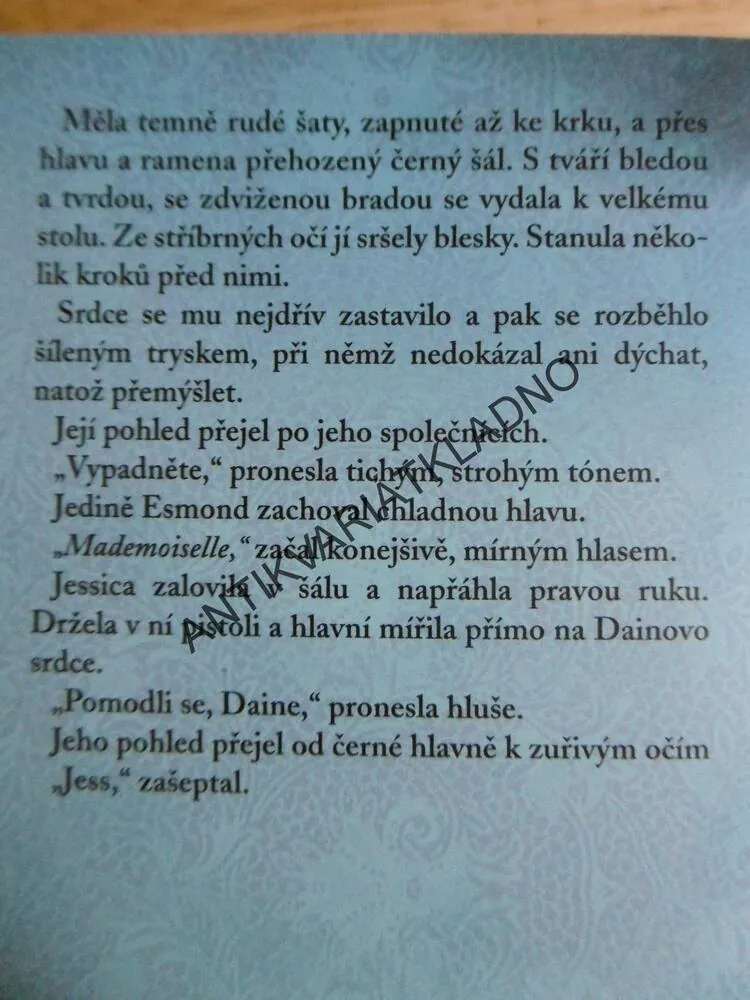 LORD BELZEBUB, LORETTA CHASEOVÁ, **an
