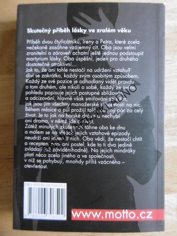 CO MÁ SPOLEČNÉHO MALÁ NOŽKA S KAMASUTROU, OLINA TÁBORSKÁ