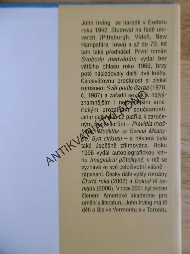 PRAVIDLA MOŠTÁRNY, JOHN IRVING, **an