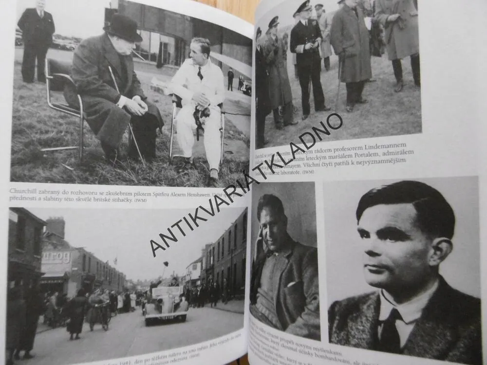 CHURCHILLOVA VÁLEČNÁ LABORATOŘ, TAYLOR DOWNING