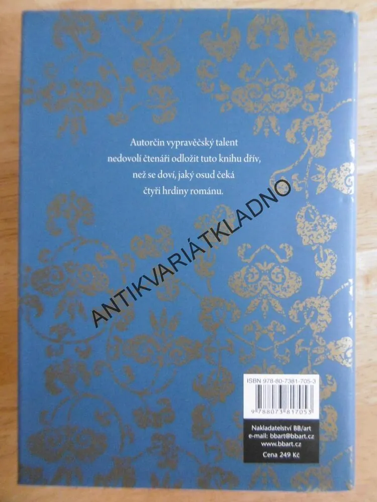 RUDÝ ŠÁL, KATE FURNIVALLOVÁ