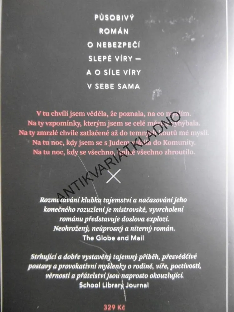 POSVÁTNÉ LŽI MINNOW BLYOWÉ, STEPHANIE OAKESOVÁ, **an