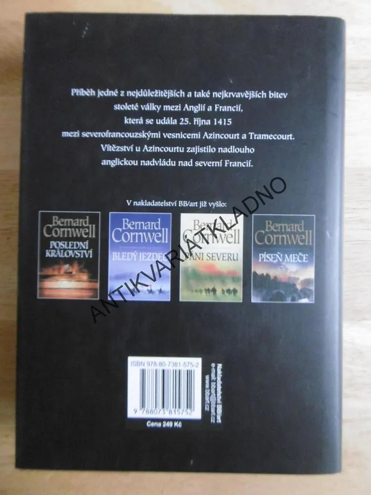AZINCOURT, BERNARD CORNWELL, **an