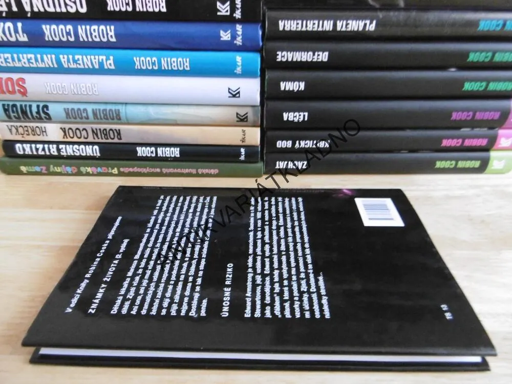 MOZEK, ROBIN COOK, **an