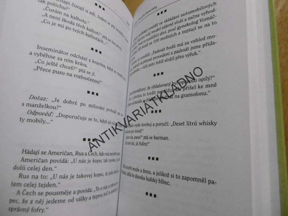 KAMEŇÁK 3., ZDENĚK TROŠKA, KÁJA SAUDEK, **an