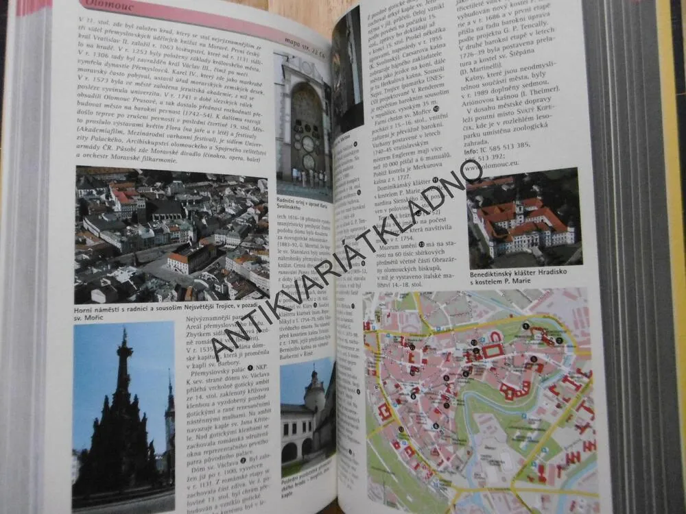 TURISTICKÁ ENCYKLOPEDIE ČESKÉ REPUBLIKY, 3000 HISTORICKÝCH A PŘÍRODNÍCH POZORUHODNOSTÍ, **an
