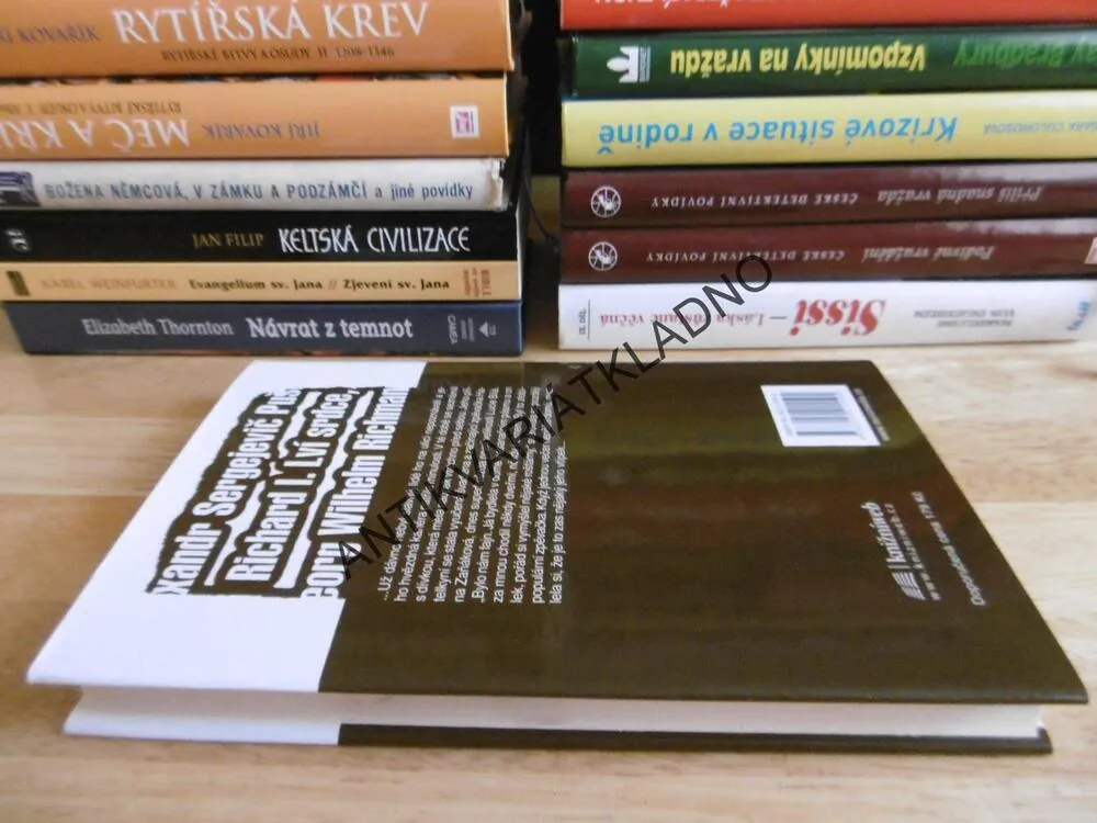 TRAGÉDIE SLAVNÝCH, LIBOR BUDÍNSKÝ, **an