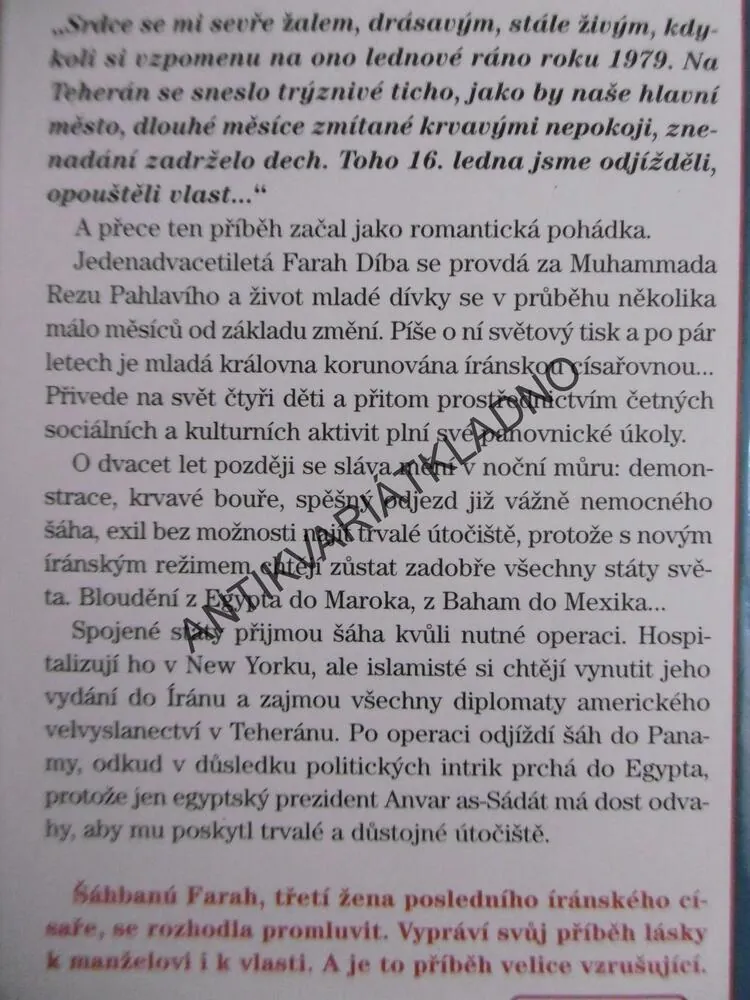 PAMĚTI, FARAH PAHLAVÍ, **an