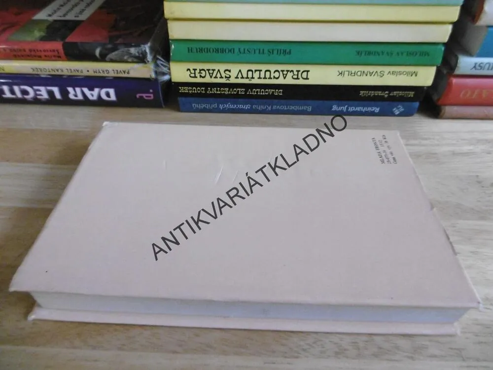 ŘECKÁ DRAMATA, AISCHYLOS ORESTEIA, AGAMEMNON, OBĚT MRTVÝM, SMÍR, **an