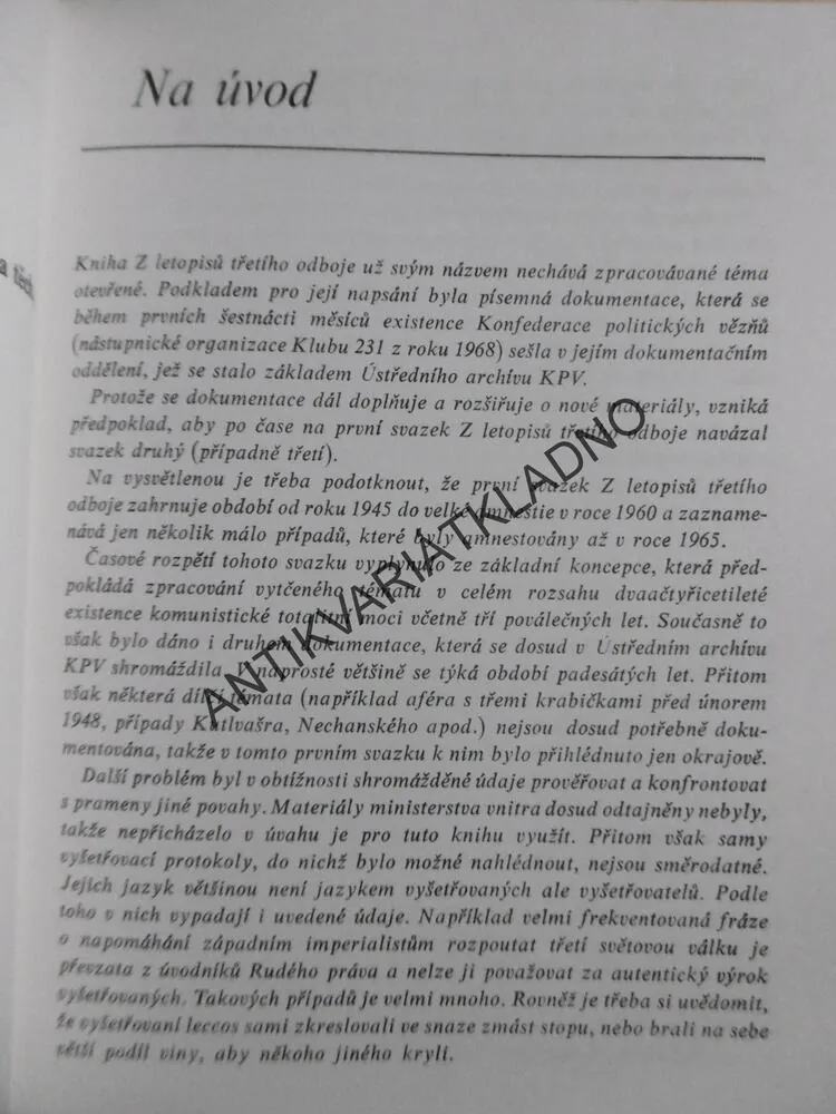 Z LETOPISŮ TŘETÍHO ODBOJE, ZORA DVOŘÁKOVÁ, **an