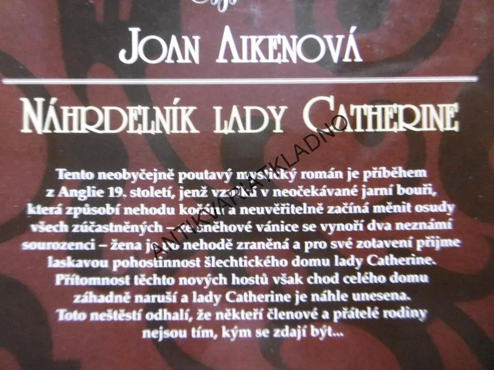 NÁHRDELNÍK LADY CATHERINE, JOAN AIKENOVÁ, **an