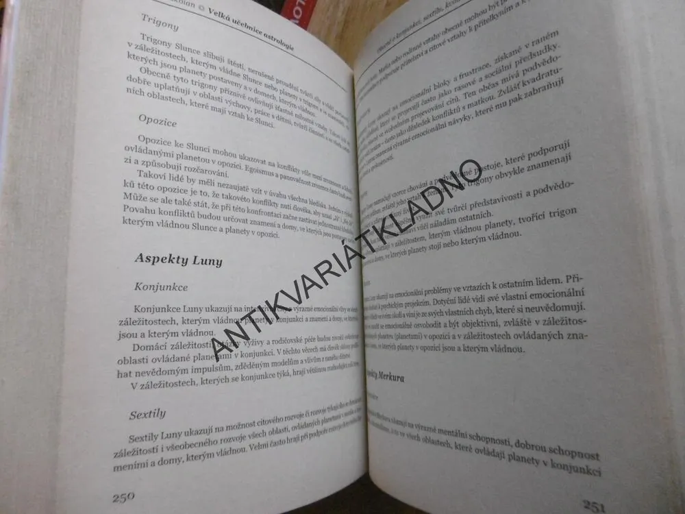 VELKÁ UČEBNICE ASTROLOGIE, PRO ZAČÁTEČNÍKY I POKROČILÉ, HOROSKOP, OSUD, F. SAKOIAN, **an