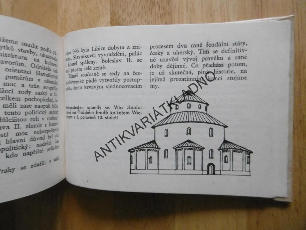 OKO 50 - OD PĚSTNÍHO KLÍNU K PŘEMYSLOVĚ RADLICI, SKLENÁŘ, **an