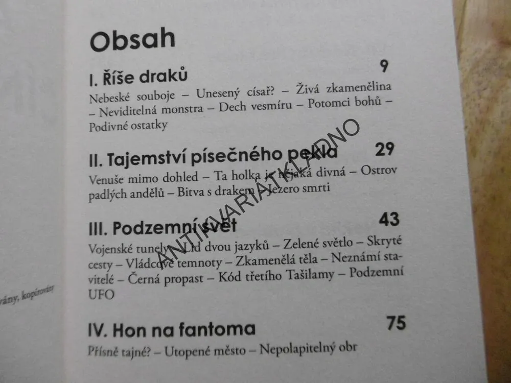 ZÁHADY ČÍNY A TIBETU, ARNOŠT VAŠÍČEK, **an
