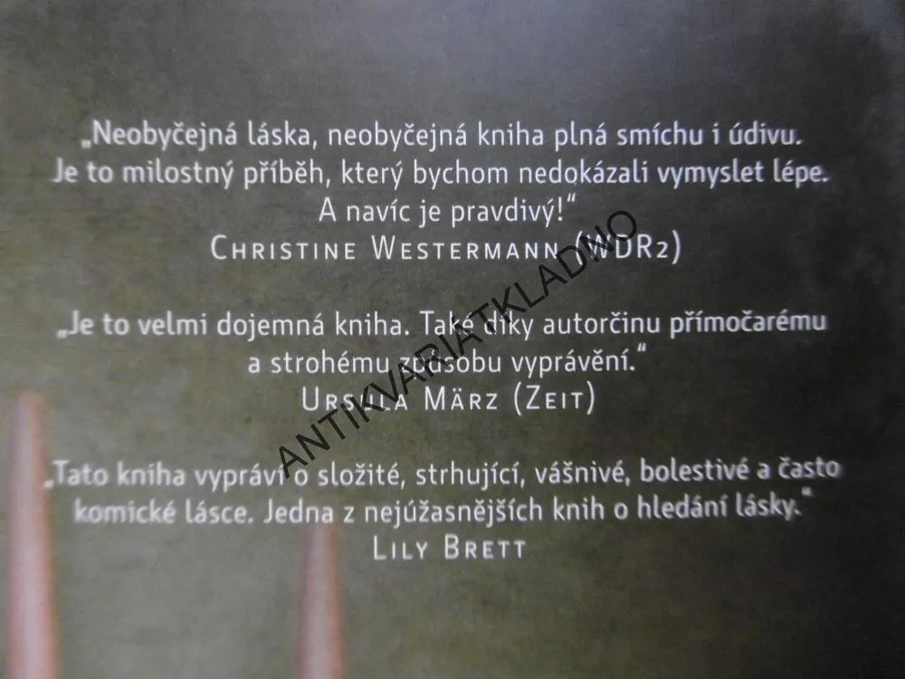 VYJÍMEČNÁ LÁSKA, JOHANNA ADORJÁNOVÁ, **an