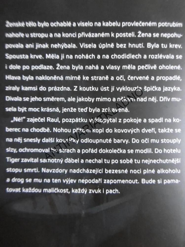COS TO UDĚLAL? MATTHEW FARRELL, **an