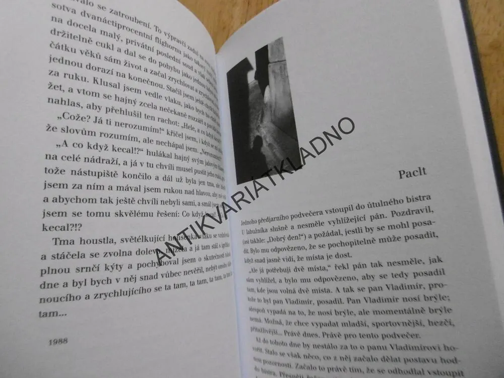 POVÍDKY Z PRAHY A OKOLÍ, MICHAL LÁŽNOVSKÝ, **an