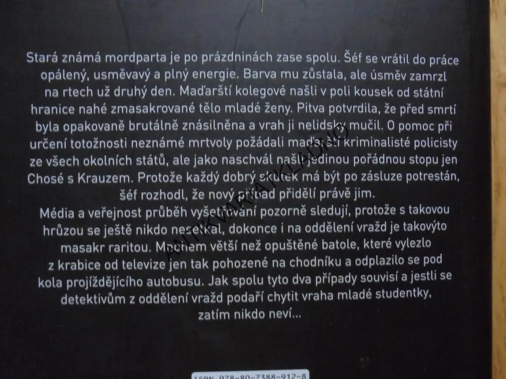 KRÁSKA A ZVÍŘE, DOMINIK DÁN,