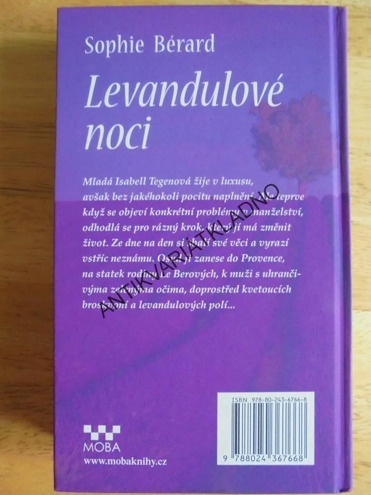 LEVANDULOVÉ NOCI, ROMÁN Z PROVENCE, BÉRARD SOPHIE