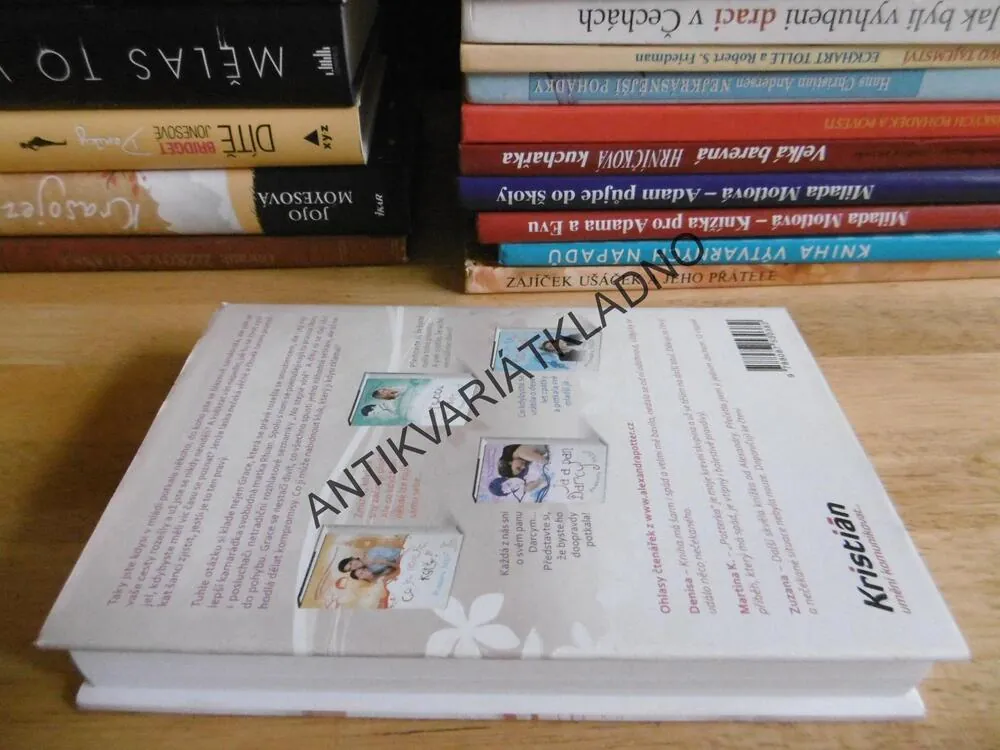 NA STEJNÉ VLNĚ, ALEXANDRA POTTER, **an