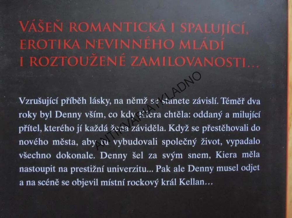 BEZHLAVĚ, S.C.STEPHENSOVÁ, EROTIKA,