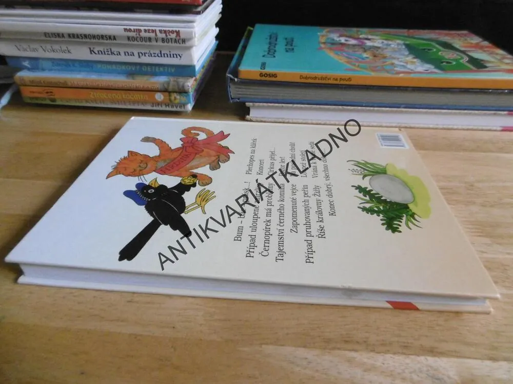 PŘÍPADY KOSÍHO DETEKTIVA ČERNOPÍRKA, JAROMÍR ČERVENKA, JANA SVOBODNÁ, **an