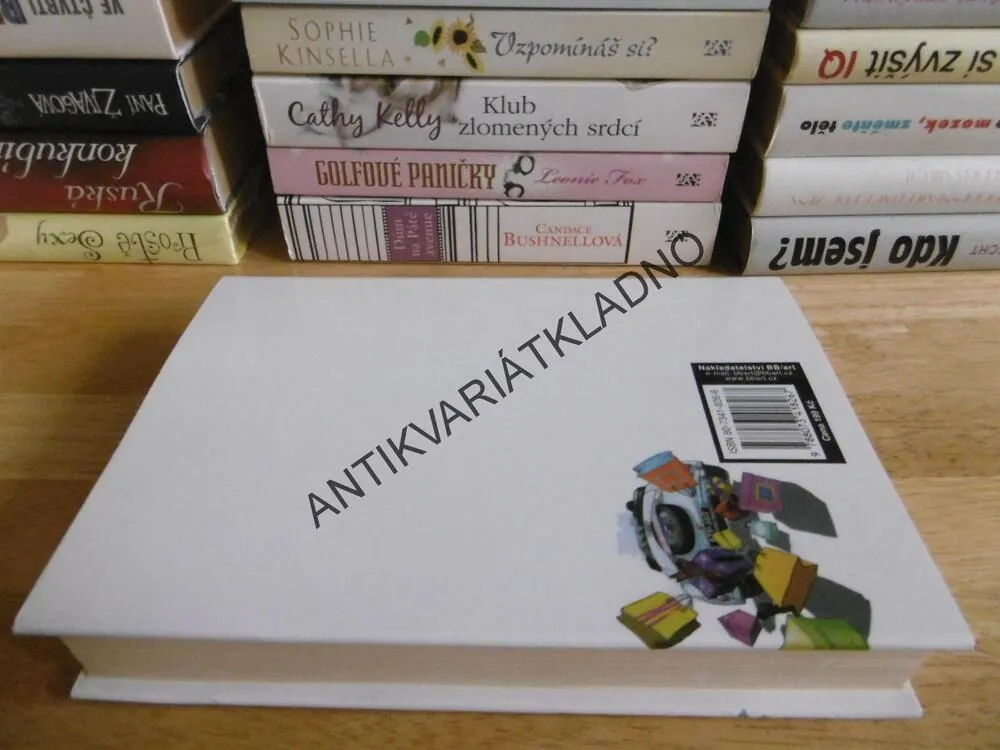 BÁJEČNÉ NAKUPOVÁNÍ PŘED SVATBOU, SOPHIE KINSELLA, **an