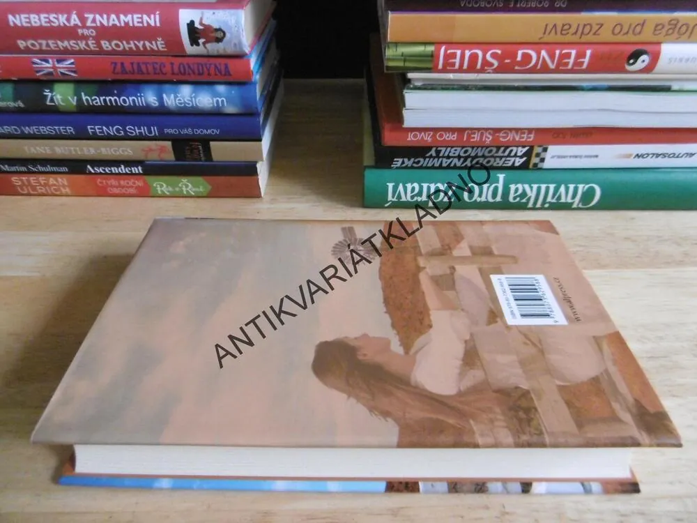 VZPOMÍNKY NA AUSTRÁLII, INEZ CORBI, **an