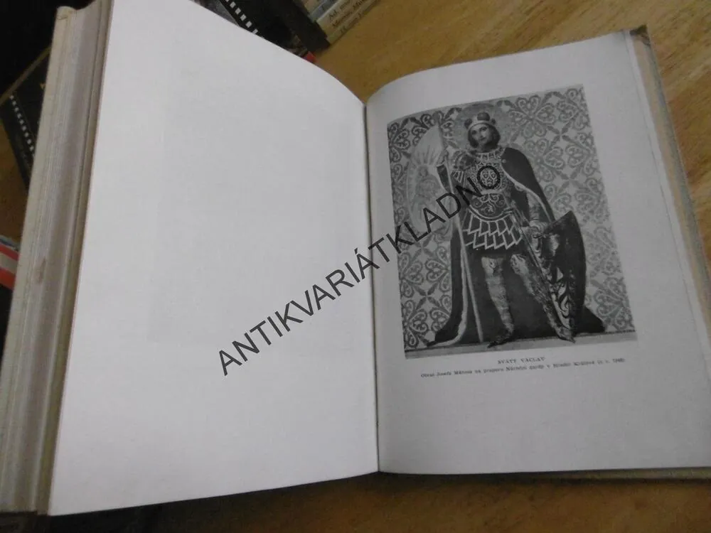 HRDINOVÉ A VĚŠTCI ČESKÉHO NÁRODA, **an