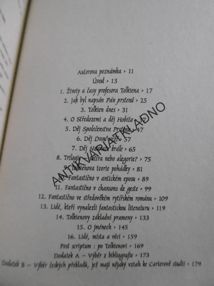 ZÁKULISÍ PÁNA PRSTENŮ, LIN CARTER TOLKIEN, **an