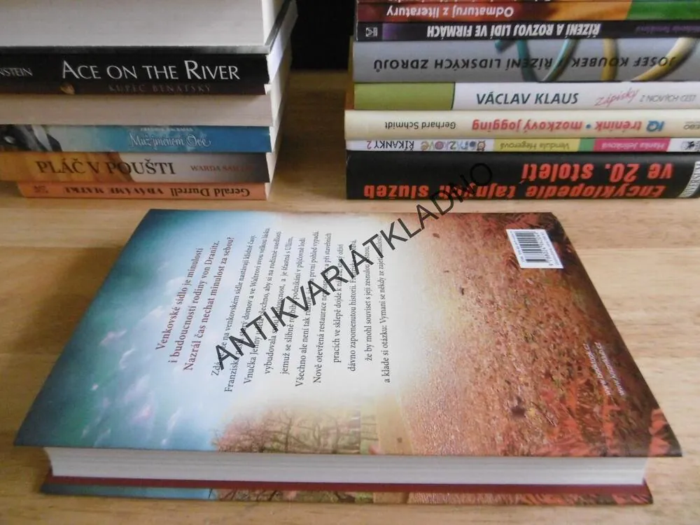 VENKOVSKÉ SÍDLO, ANNE JACOBSOVÁ, ČASY SE MĚNÍ, PANSKÝ DŮM, **an