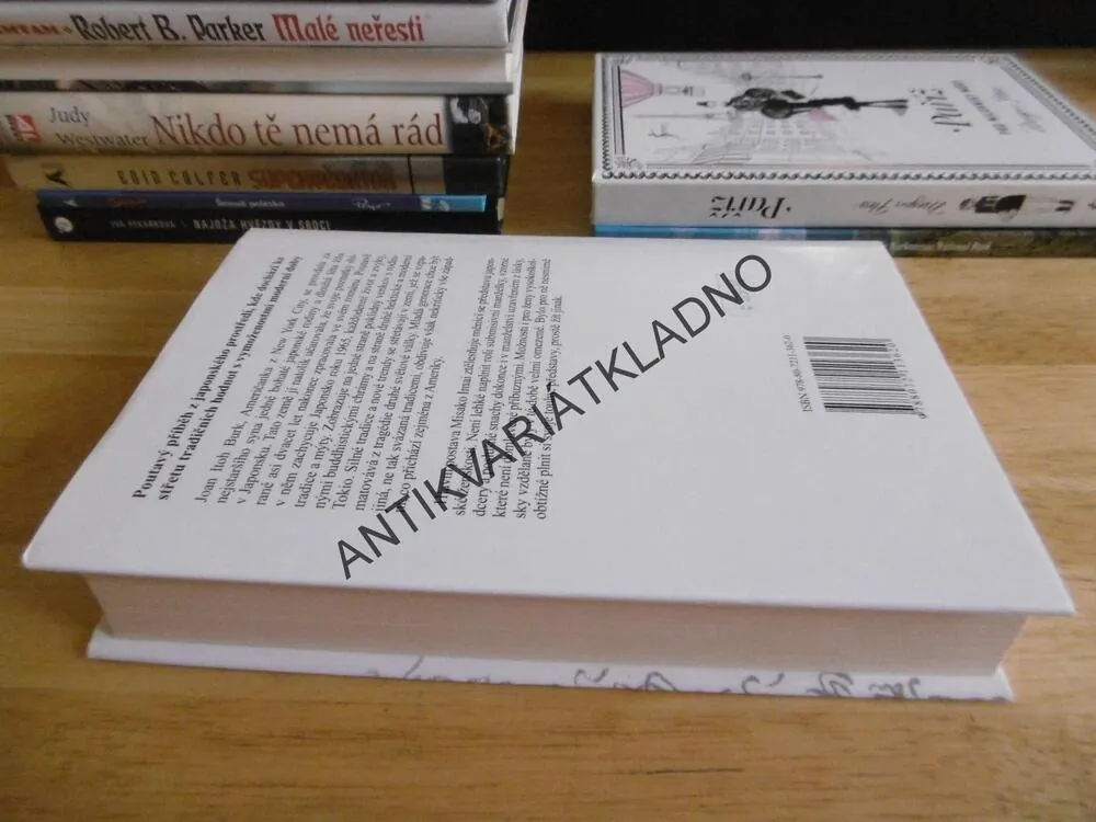 BÝT JAPONKOU, JOAN ITOH BURK, **an
