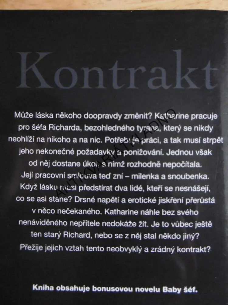 KONTRAKT, MELANIE MORELAND, **an