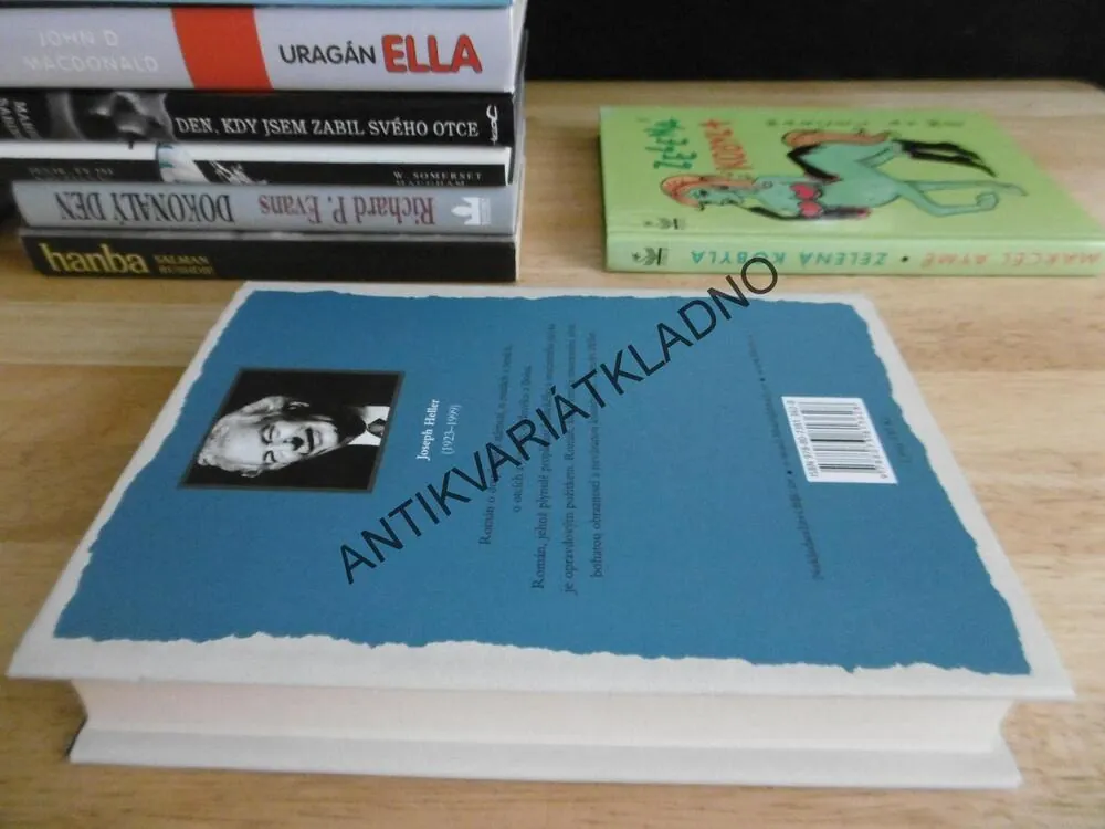 BŮH VÍ, JOSEPH HELLER, **an