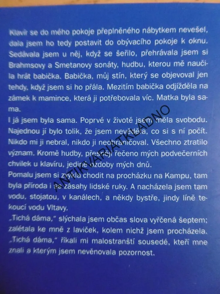 TICHÁ ŽENA, MONIKA ZGUSTOVÁ, **an