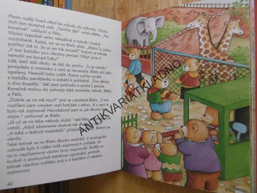 DOBRODRUŽSTVÍ PLYŠOVÝCH MEDVÍDKŮ, URSULA MUHROVÁ, UWE MÜLLER, UTE LUTZOVÁ, HELEN SMITHOVÁ, **an
