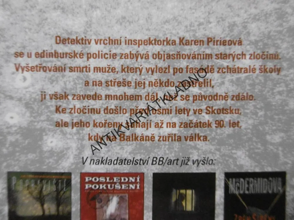 CESTA KOSTLIVCŮ, VAL McDERMIDOVÁ, **an